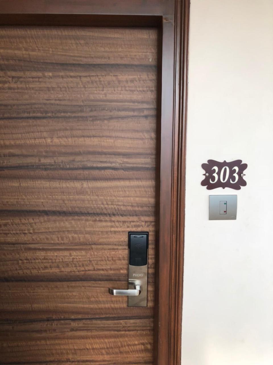 Hotel Antique - Colaba Mumbai Ngoại thất bức ảnh